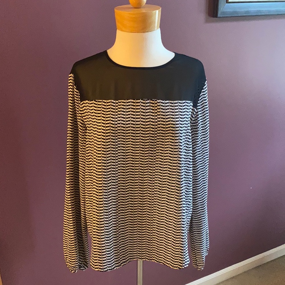 Calvin Klein black and white blouse
